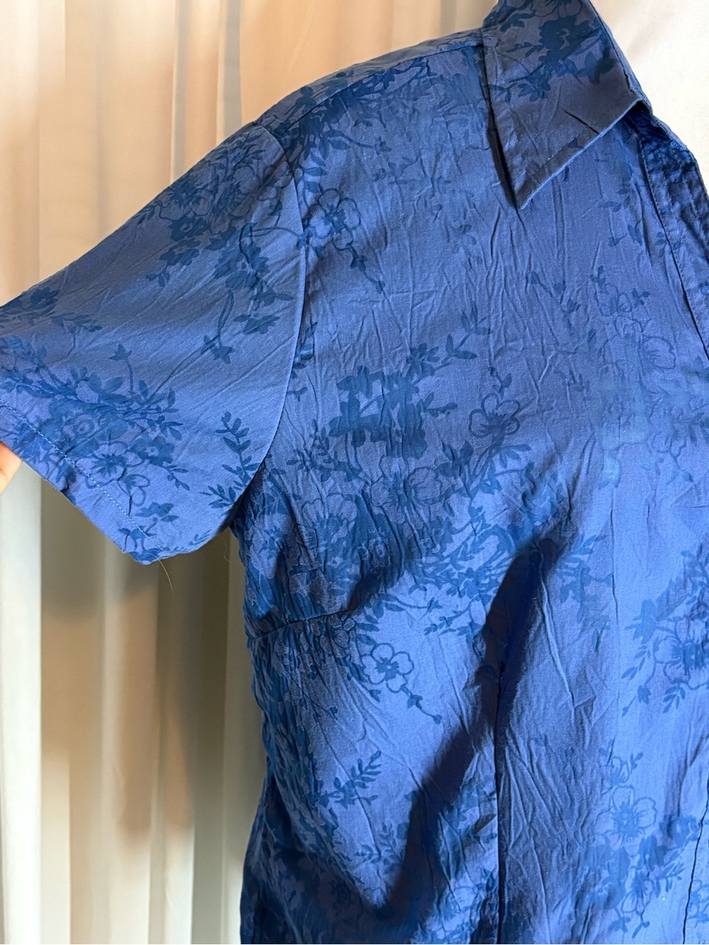 Lemon Grass Short-Sleeve Floral Jacquard Button-Down Shirt Blue Size L - Picture 4 of 6